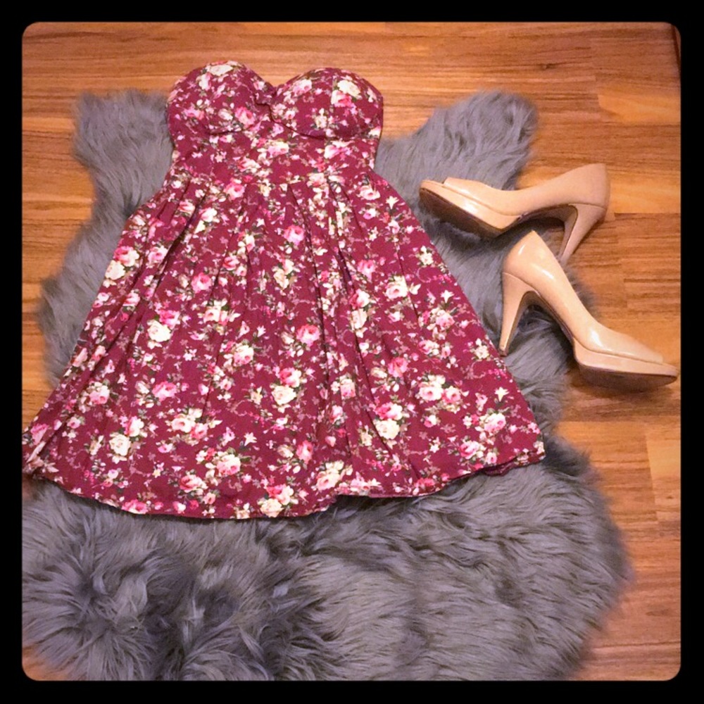 Strapless floral dress